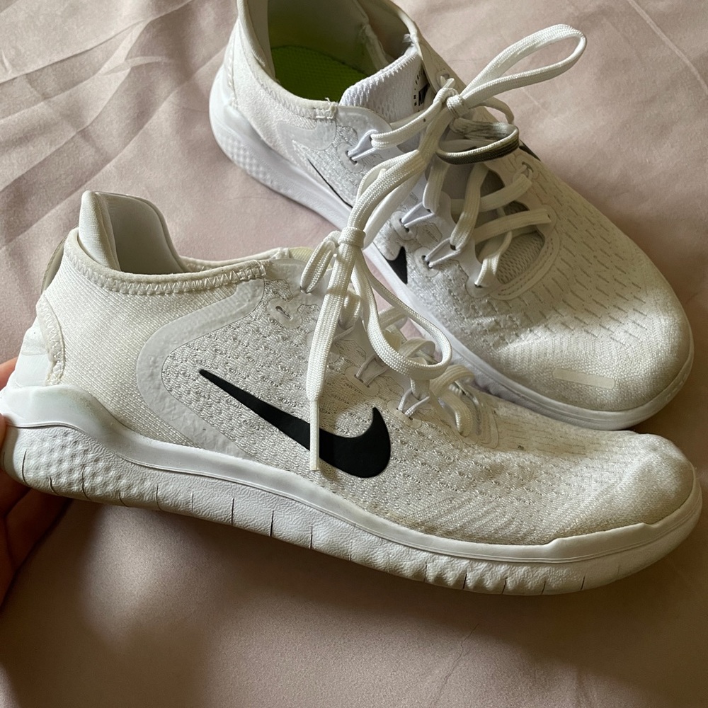 Nike Free Runs